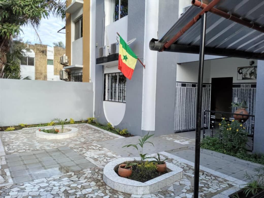 Ker Adja Apartamento Ziguinchor Exterior foto