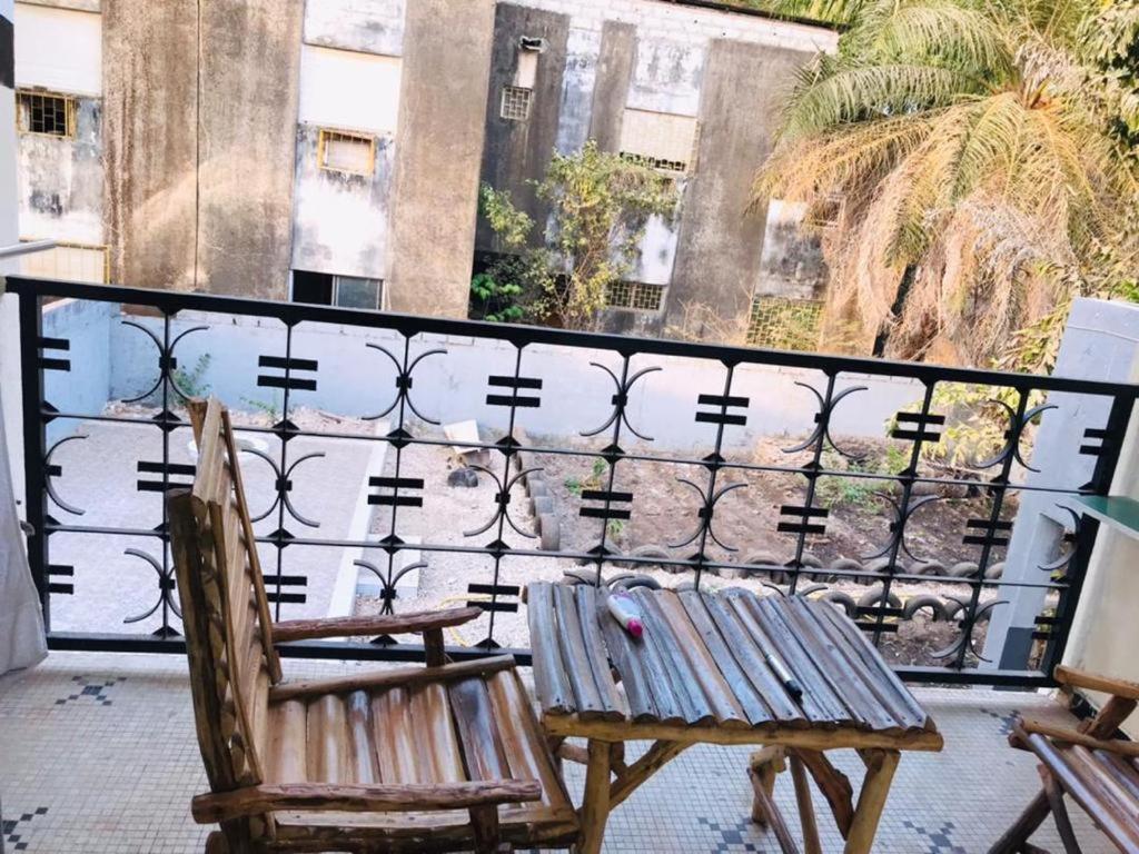 Ker Adja Apartamento Ziguinchor Exterior foto