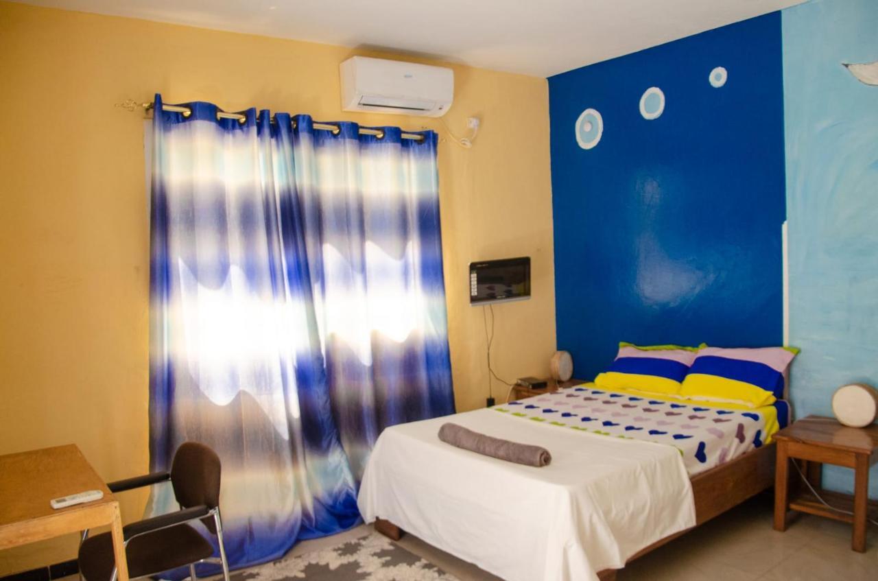 Ker Adja Apartamento Ziguinchor Exterior foto