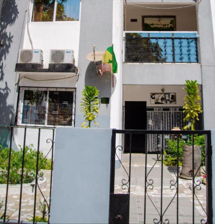 Ker Adja Apartamento Ziguinchor Exterior foto